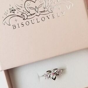 Lily Ring (4 US)